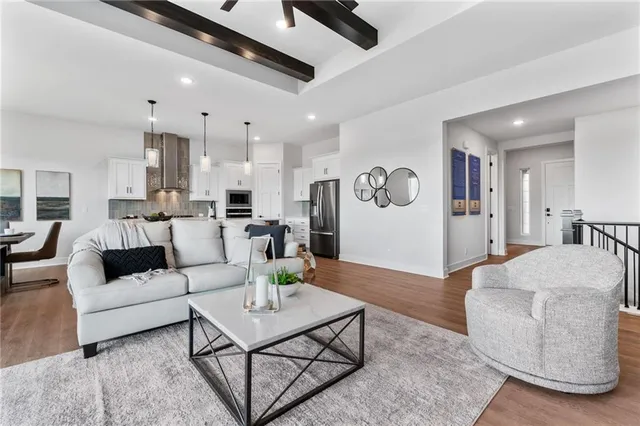 $569,375 | 1526 North 162nd Circle, Basehor, KS 66007