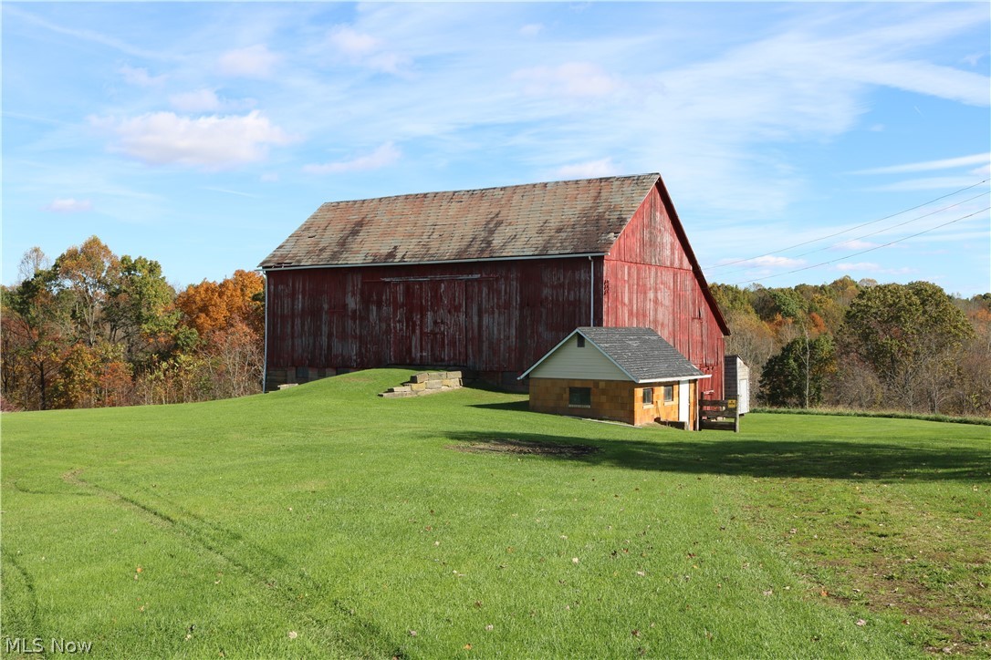 75336 Science Hill Road Newcomerstown, OH 43832 - Photo 5 of 35 Gallery Image 5