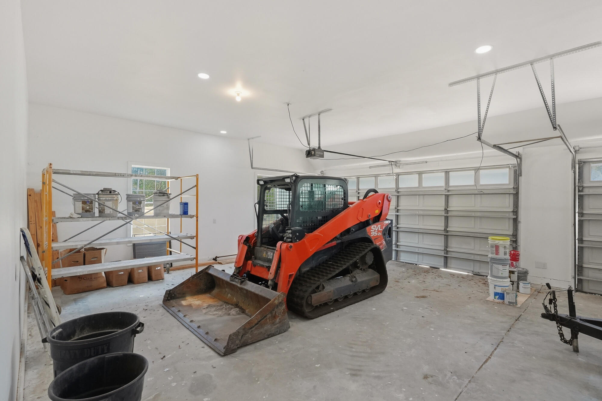 680 Mallet Bayou Road Freeport, FL 32439 - Photo 61 of 76 Garage