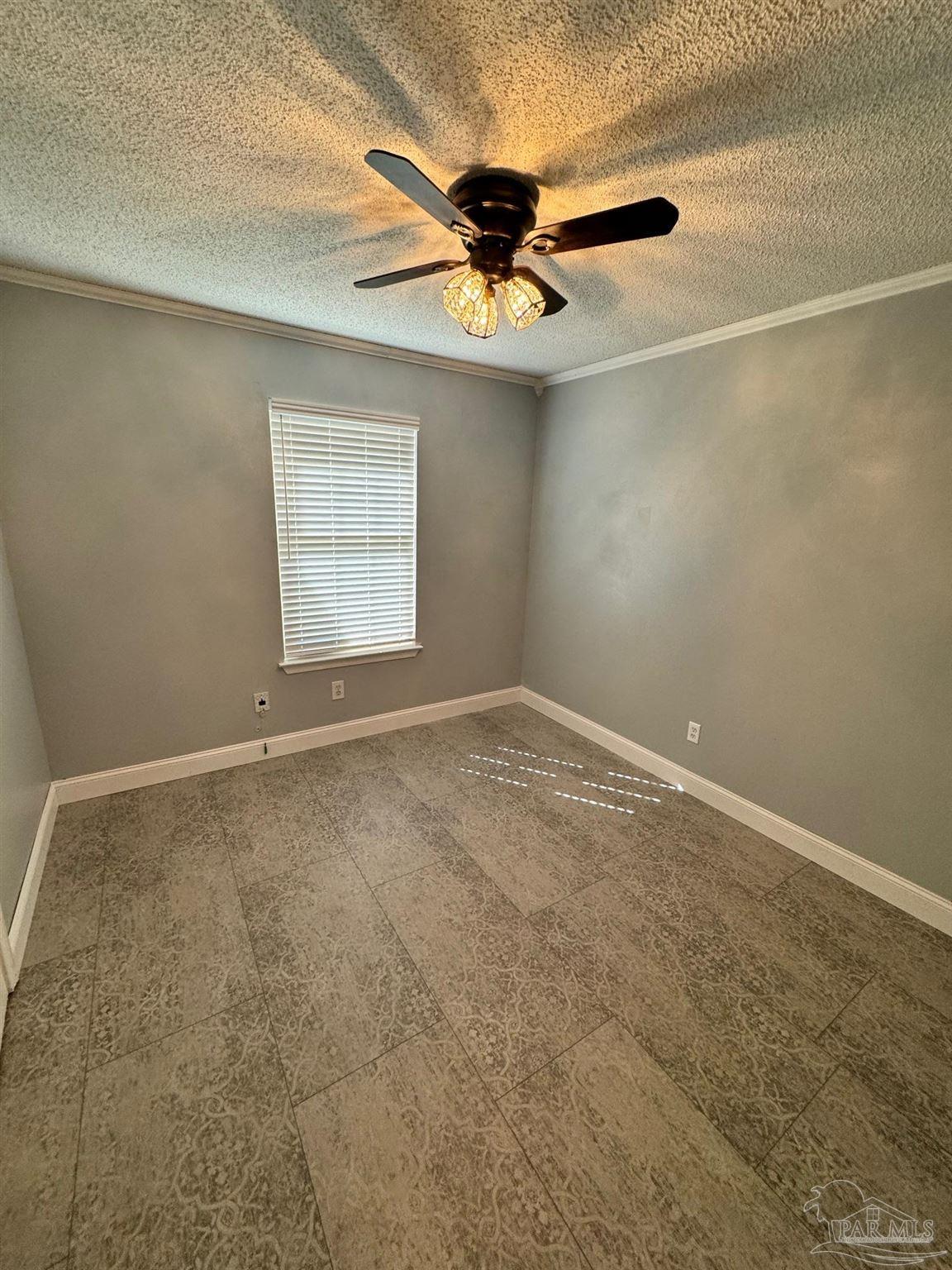 6550 Bellview Pines Road Pensacola, FL 32526 - Photo 15 of 39