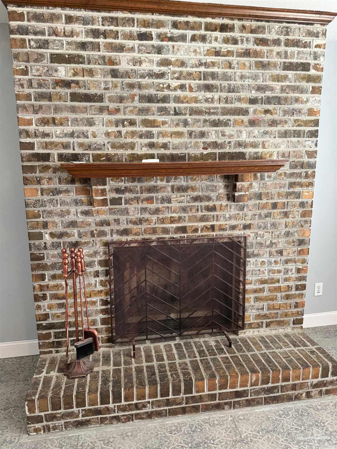 6550 Bellview Pines Road Pensacola, FL 32526 - Photo 8 of 39