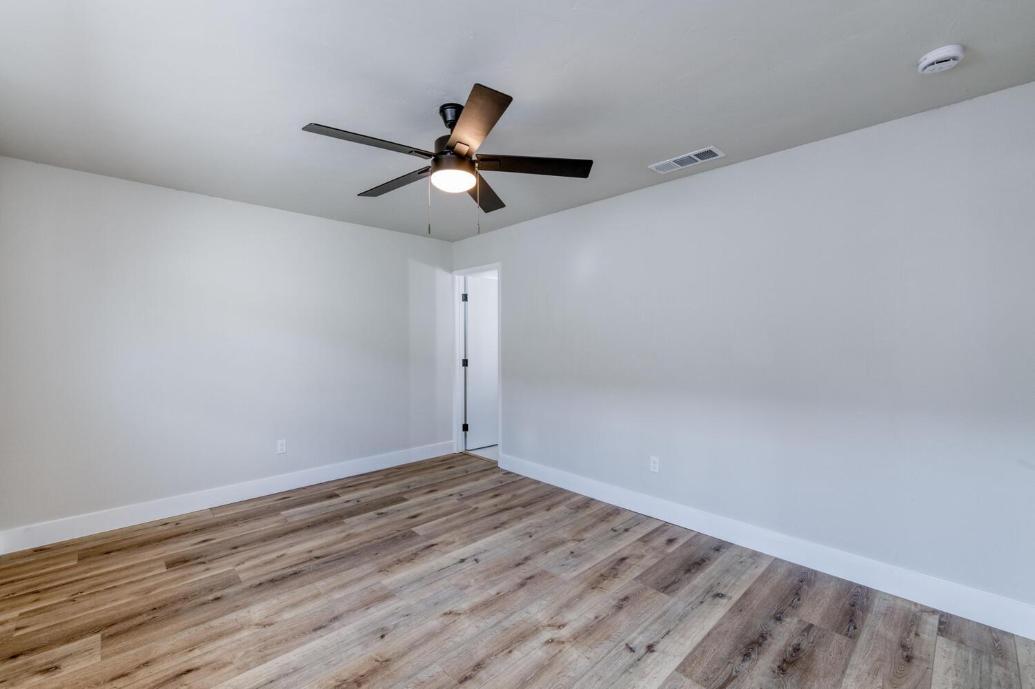 37521 Ave 12 Madera, CA 93636 - Photo 23 of 50