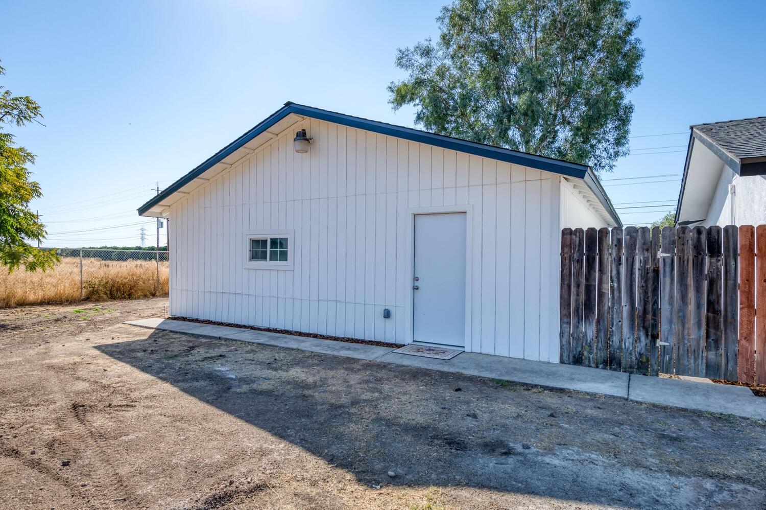 37521 Ave 12 Madera, CA 93636 - Photo 38 of 50