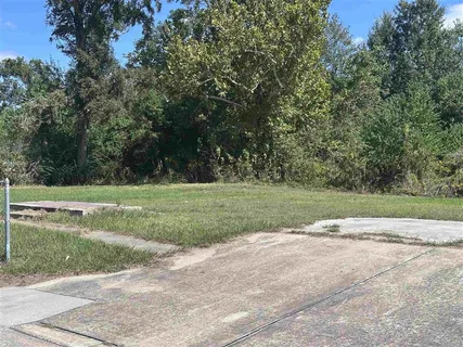 $5,500 | 114 Libby Street, Lake Charles, LA 70601