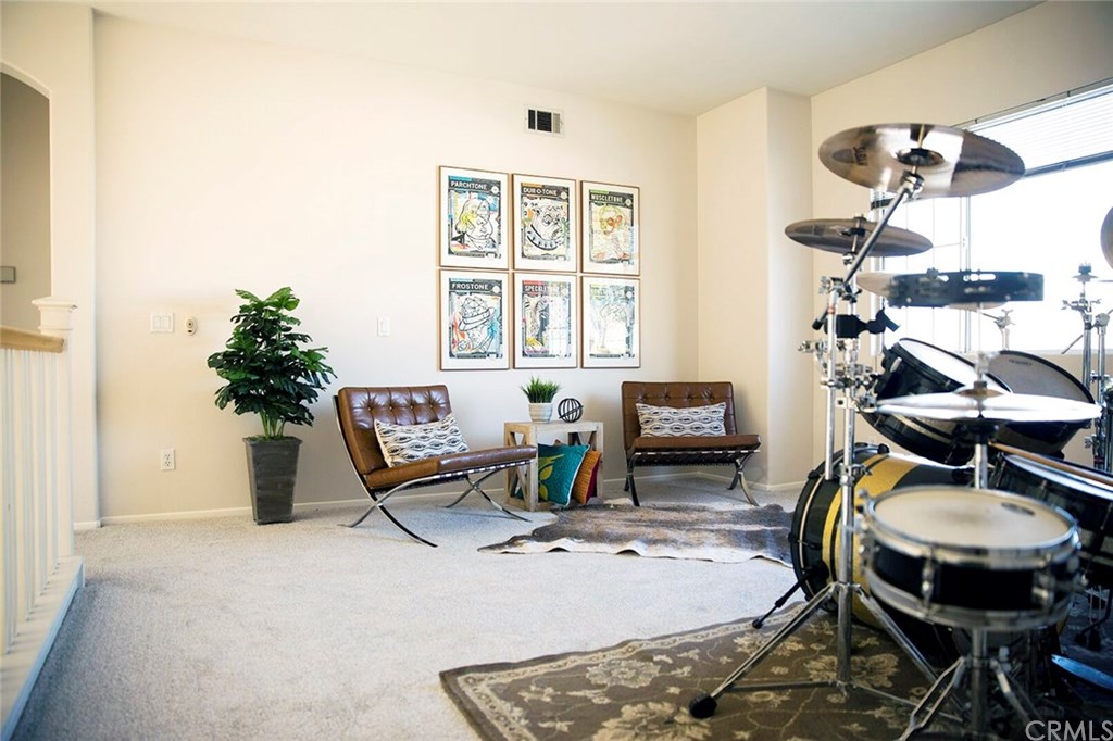 1536 Iris Grove Drive Corona, CA 92881 - Photo 17 of 37