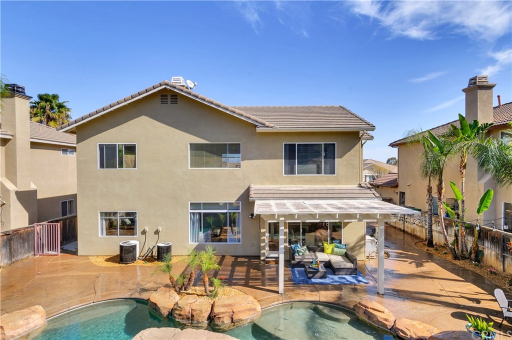 1536 Iris Grove Drive Corona, CA 92881 - Photo 28 of 37