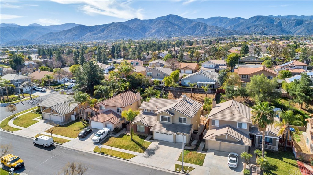 1536 Iris Grove Drive Corona, CA 92881 - Photo 31 of 37