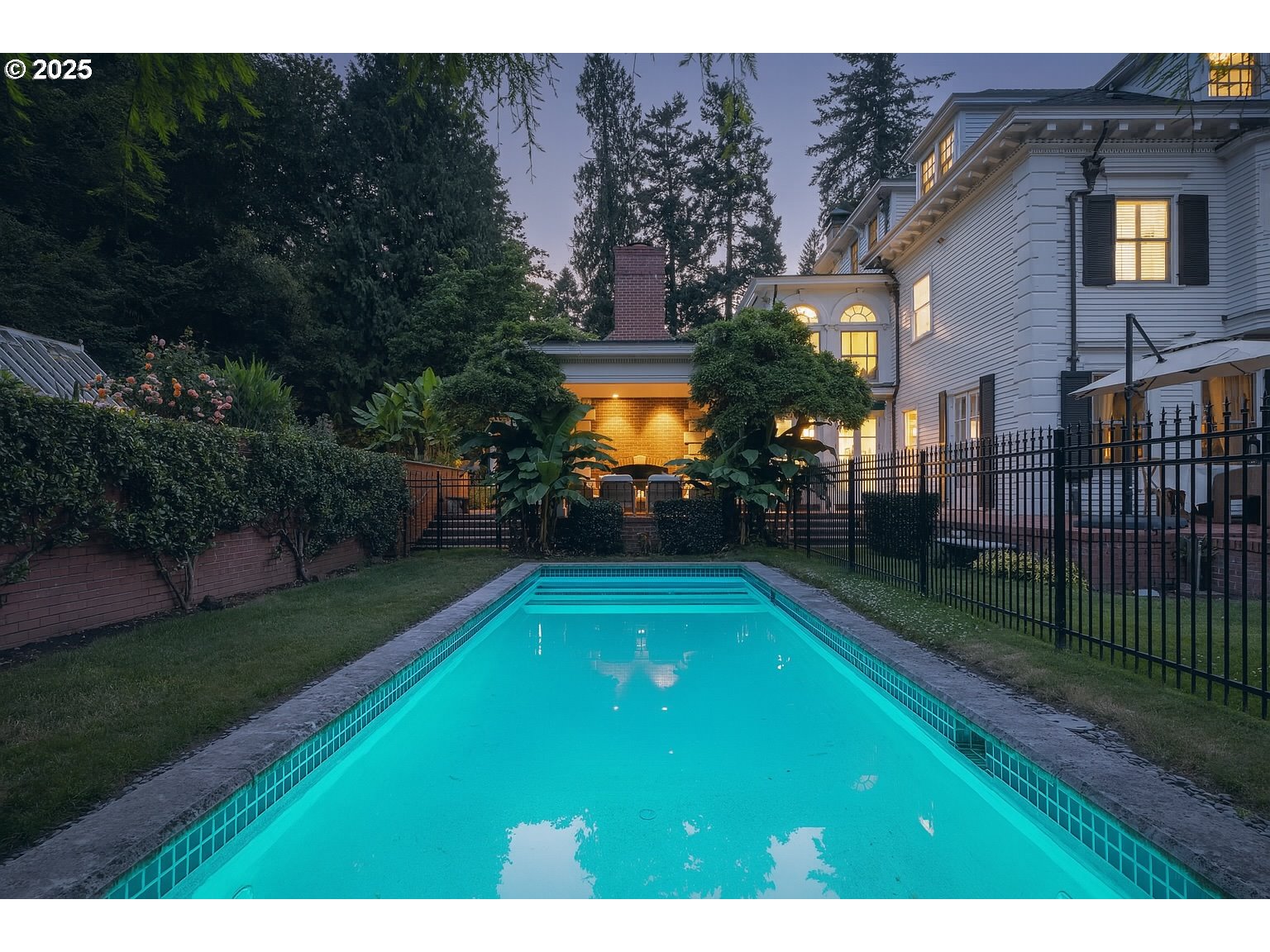 11175 South Riverwood Road Portland, OR 97219 - Photo 46 of 48