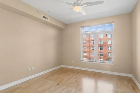 $439,000 | 8340 Callie Avenue, Unit 402, Morton Grove, IL 60053