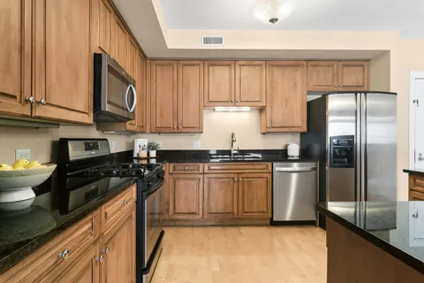 $439,000 | 8340 Callie Avenue, Unit 402, Morton Grove, IL 60053