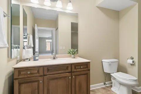 $439,000 | 8340 Callie Avenue, Unit 402, Morton Grove, IL 60053