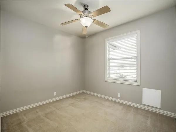 $2,600 | 917 Warren Way, Richardson, TX 75080