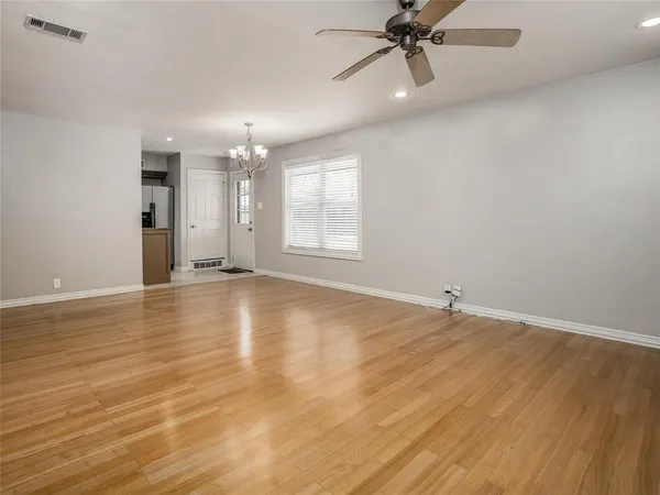 $2,600 | 917 Warren Way, Richardson, TX 75080