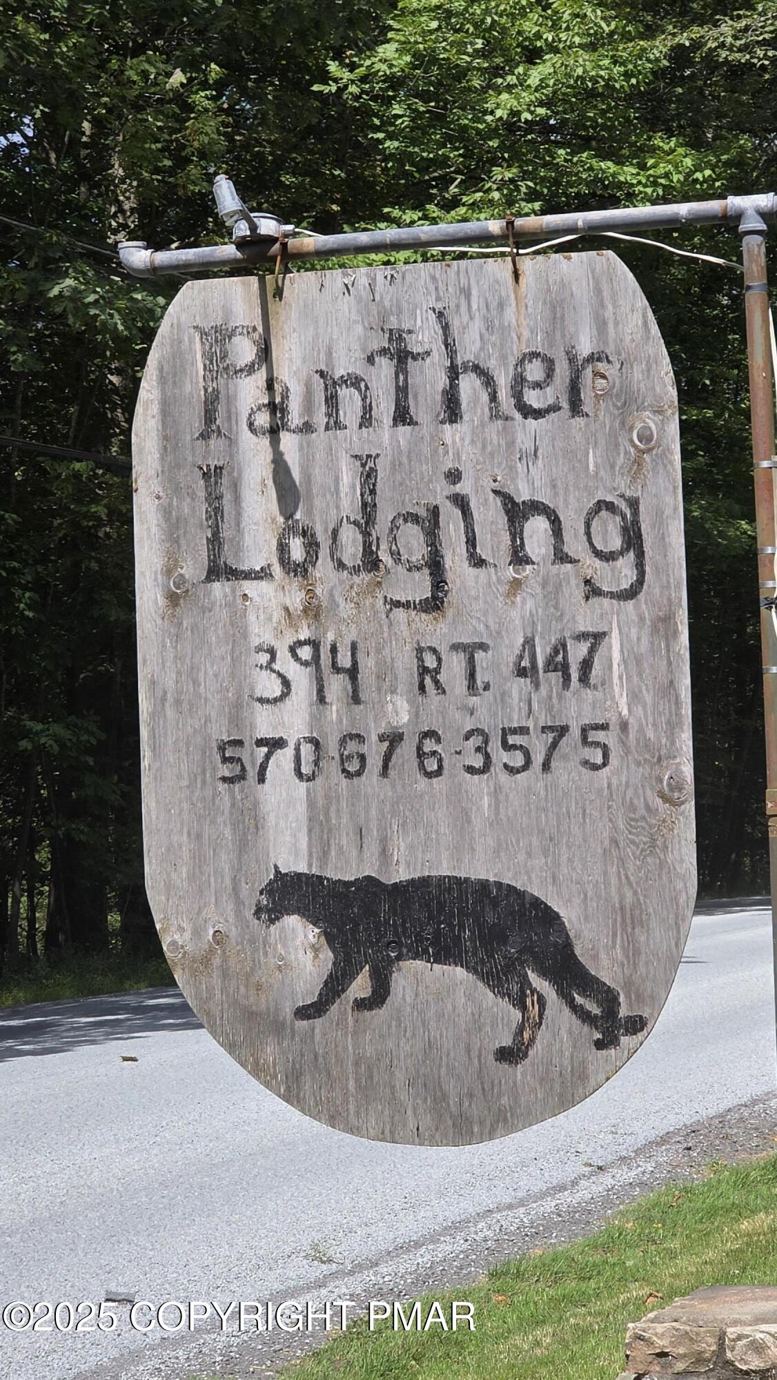 394 Highway 447 Newfoundland, PA 18445 - Photo 9 of 50 a view of entryway