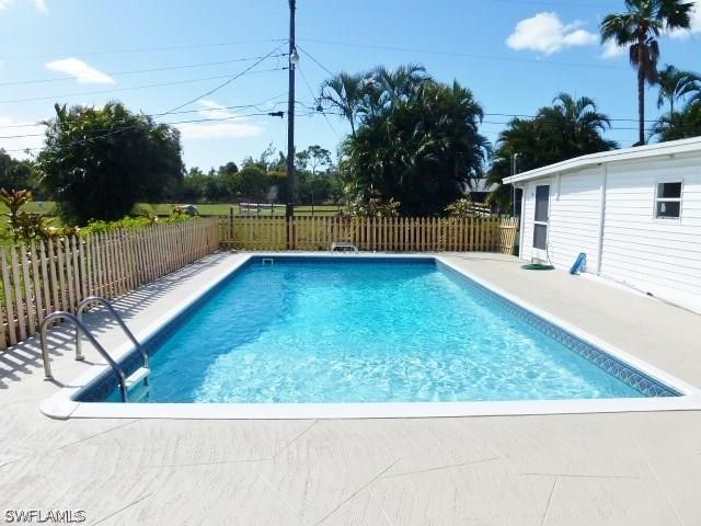 7351 Pinehurst Road Bokeelia, FL 33922 - Photo 5 of 31 a view of a backyard
