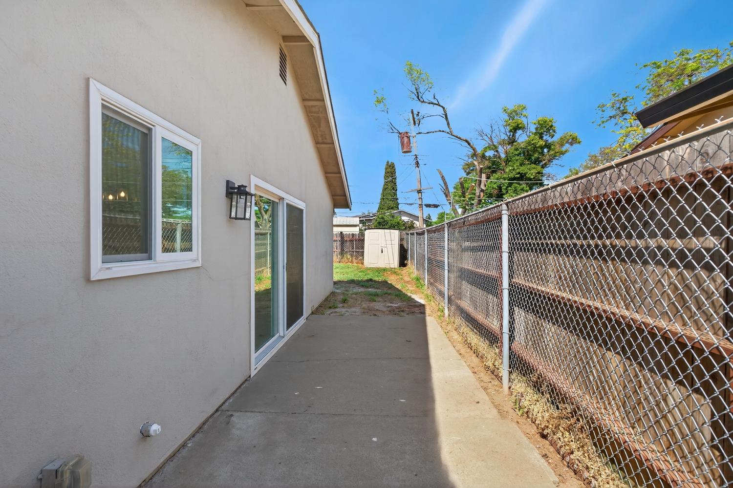 10457 Rockingham Drive Rancho Cordova, CA 95670 - Photo 35 of 49 a view of a house with a street