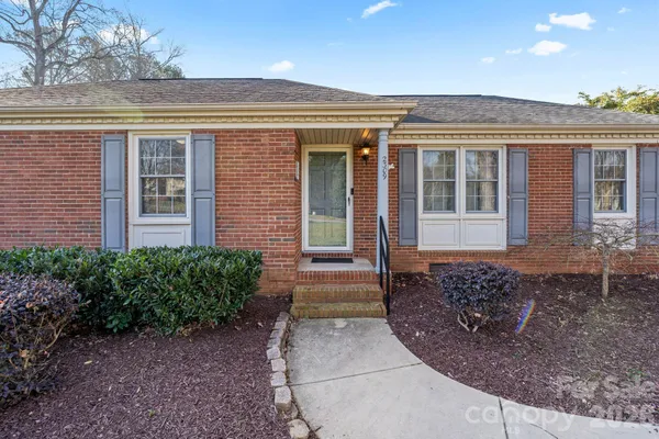 $379,000 | 2309 Amity Avenue, Gastonia, NC 28054