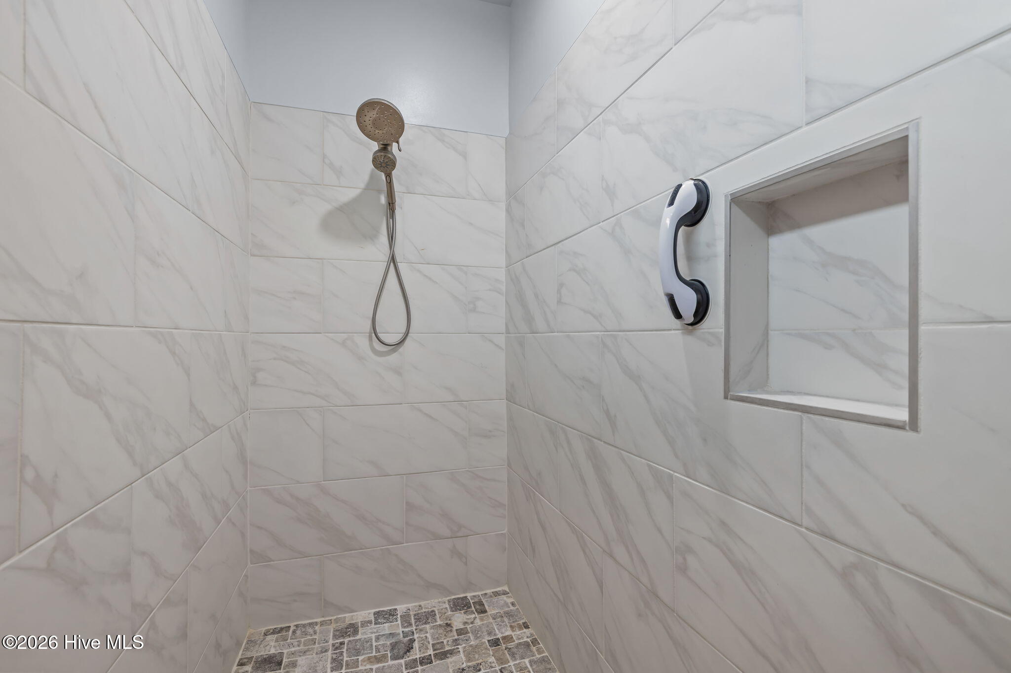 1280 Mt Pleasant Road Swansboro, NC 28584 - Photo 32 of 60 Master Shower