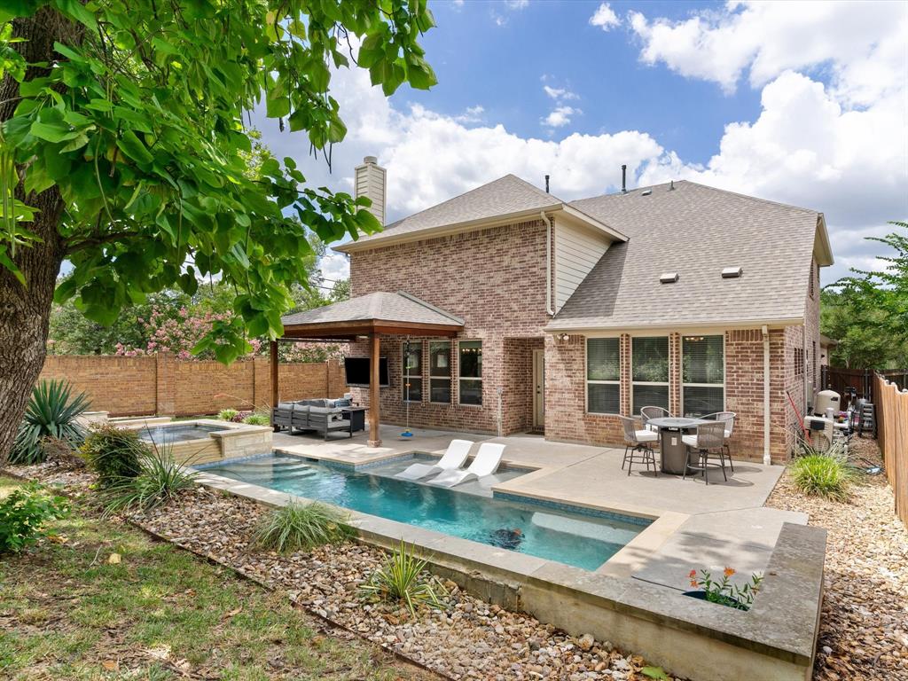 100 Griffith Court Euless, TX 76039 - Photo 34 of 40