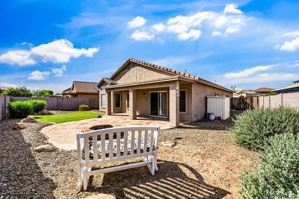 $2,500 | 15749 West Ventura Street, Surprise, AZ 85379