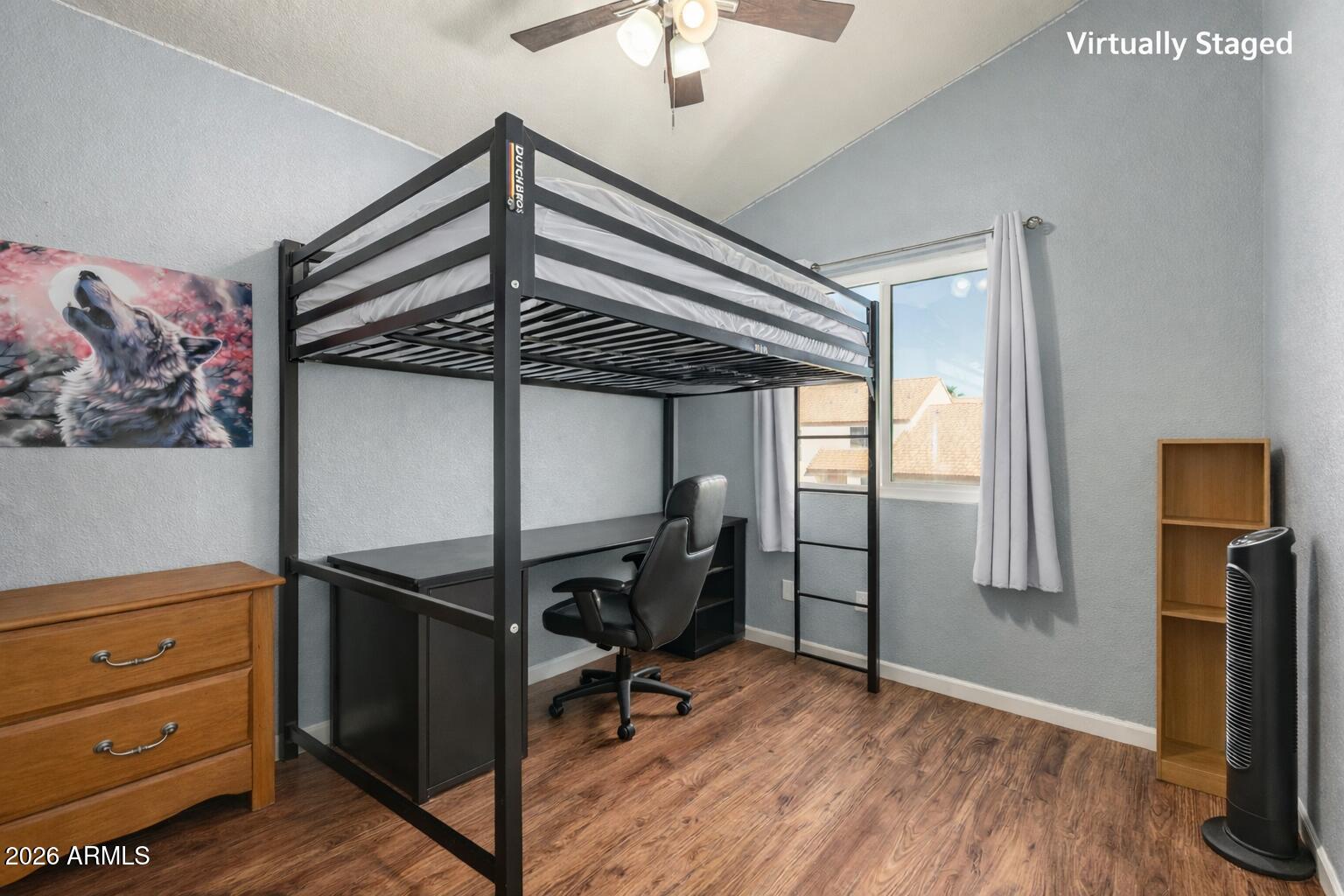 5808 East Brown Road, Unit 143 Mesa, AZ 85205 - Photo 13 of 22 a view of a livingroom with furniture