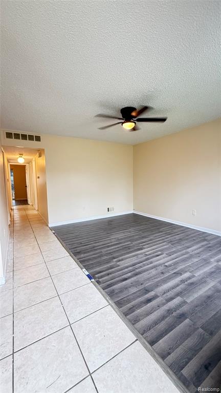 7052 Toepfer Road Warren, MI 48091 - Photo 4 of 34