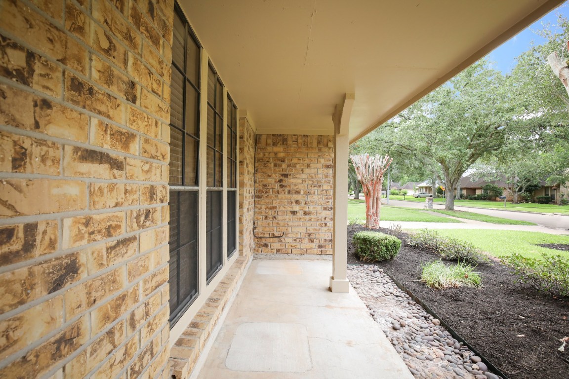 3003 Planters Street Sugar Land, TX 77479 - Photo 24 of 40 a view of a pathway both side of building
