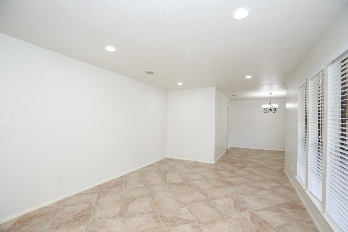 3003 Planters Street Sugar Land, TX 77479 - Photo 28 of 40 a view of an empty room