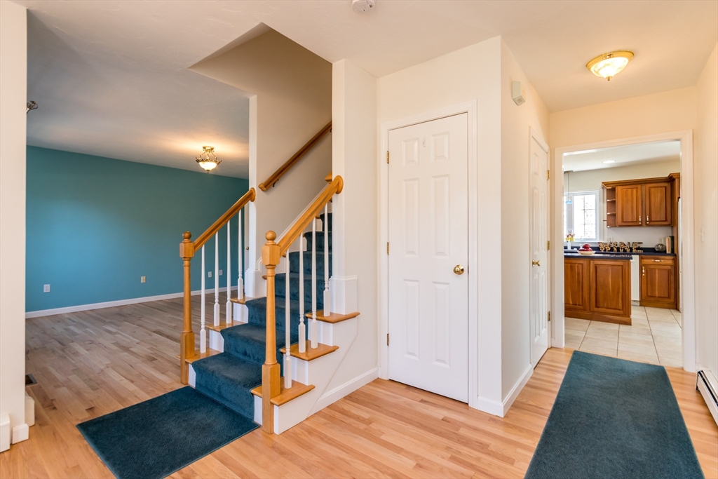 14 Sheppard Road Sagamore Beach, MA 02562 - Photo 4 of 42 Gallery Image 4