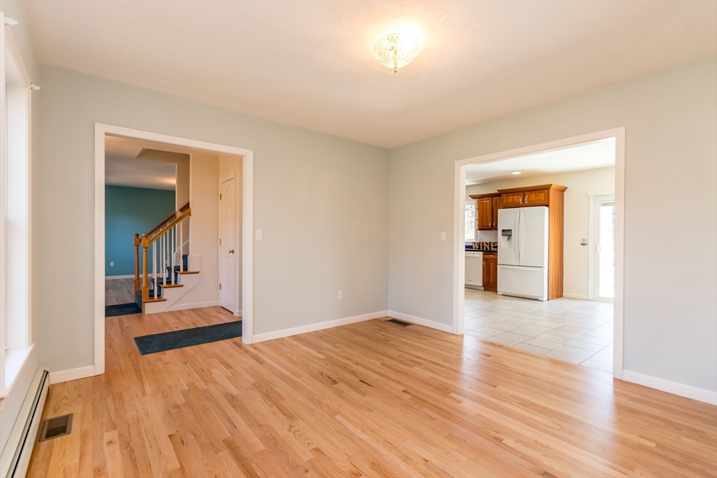 14 Sheppard Road Sagamore Beach, MA 02562 - Photo 10 of 42 Gallery Image 10