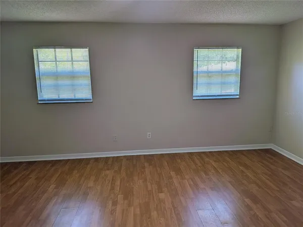 $925 | 614 West Fort Dade Avenue, Brooksville, FL 34601