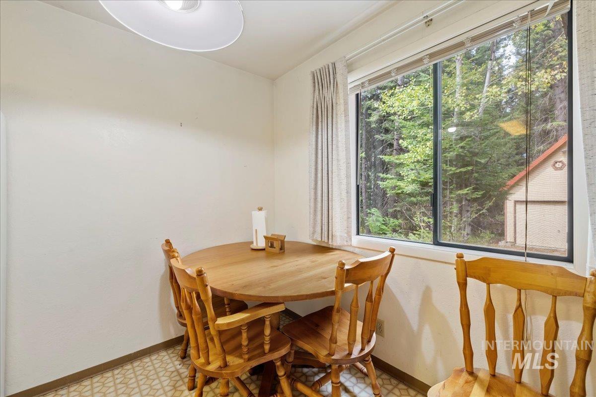 815 Reedy Lane McCall, ID 83638 - Photo 8 of 22 Dining space with plenty of natural light and light flooring