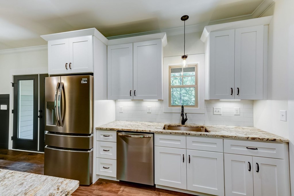 581 Old Burnt Mountain Road Jasper, GA 30143 - Photo 15 of 39 Gallery Image 15