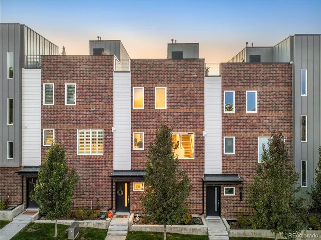 $575,000 | 3541 South Emerson Street, Unit C, Englewood, CO 80113