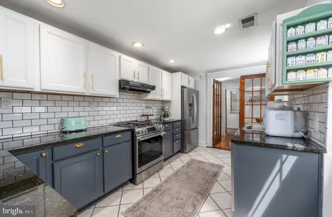 $515,000 | 521 South Ann Street, Baltimore, MD 21231
