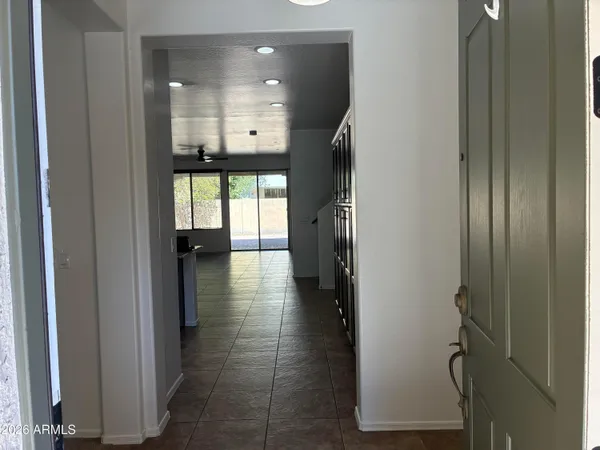 $2,895 | 92 West Aster Drive, Chandler, AZ 85248