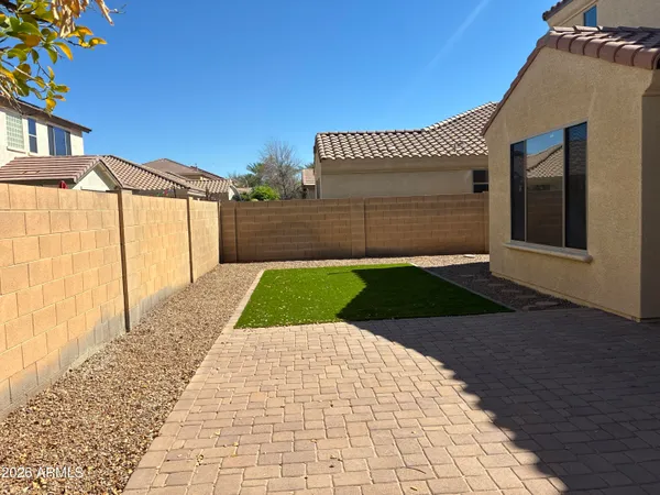 $3,200 | 92 West Aster Drive, Chandler, AZ 85248