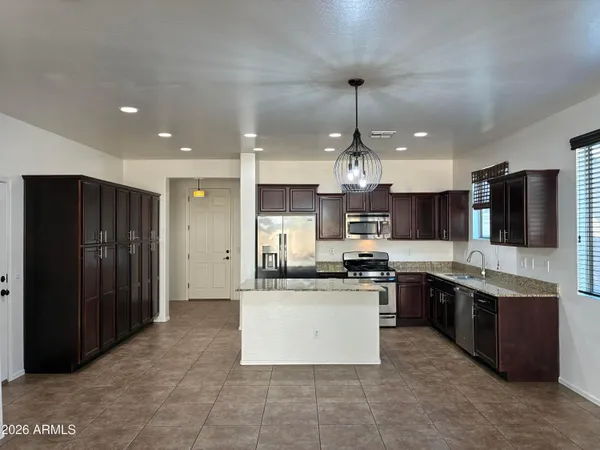 $2,895 | 92 West Aster Drive, Chandler, AZ 85248