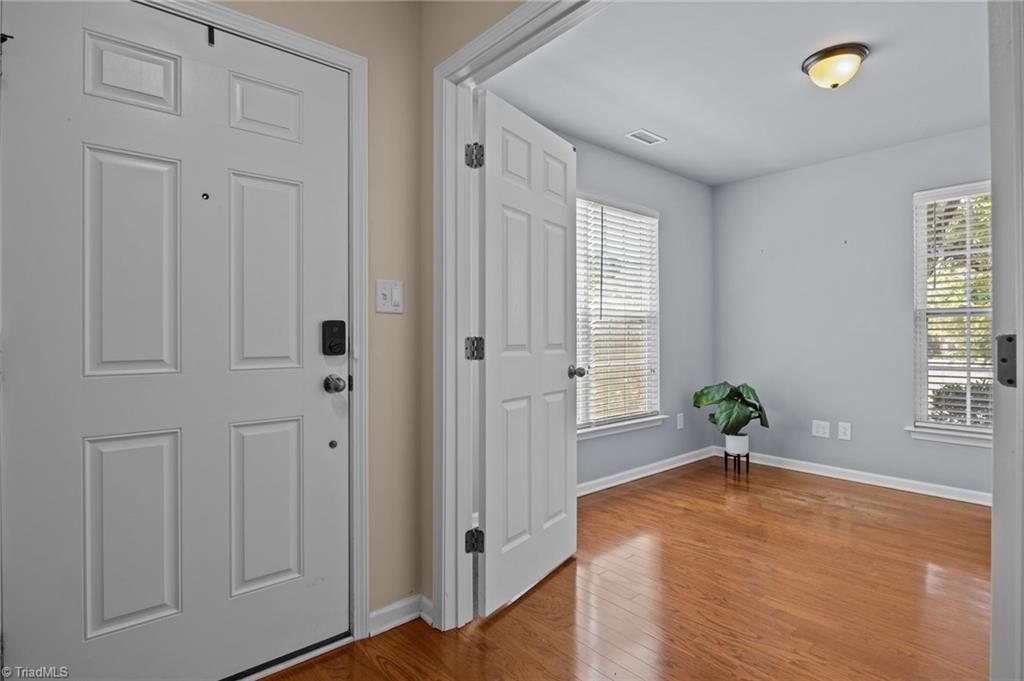 2001 Summerhouse Road Cary, NC 27519 - Photo 15 of 44 Gallery Image 15