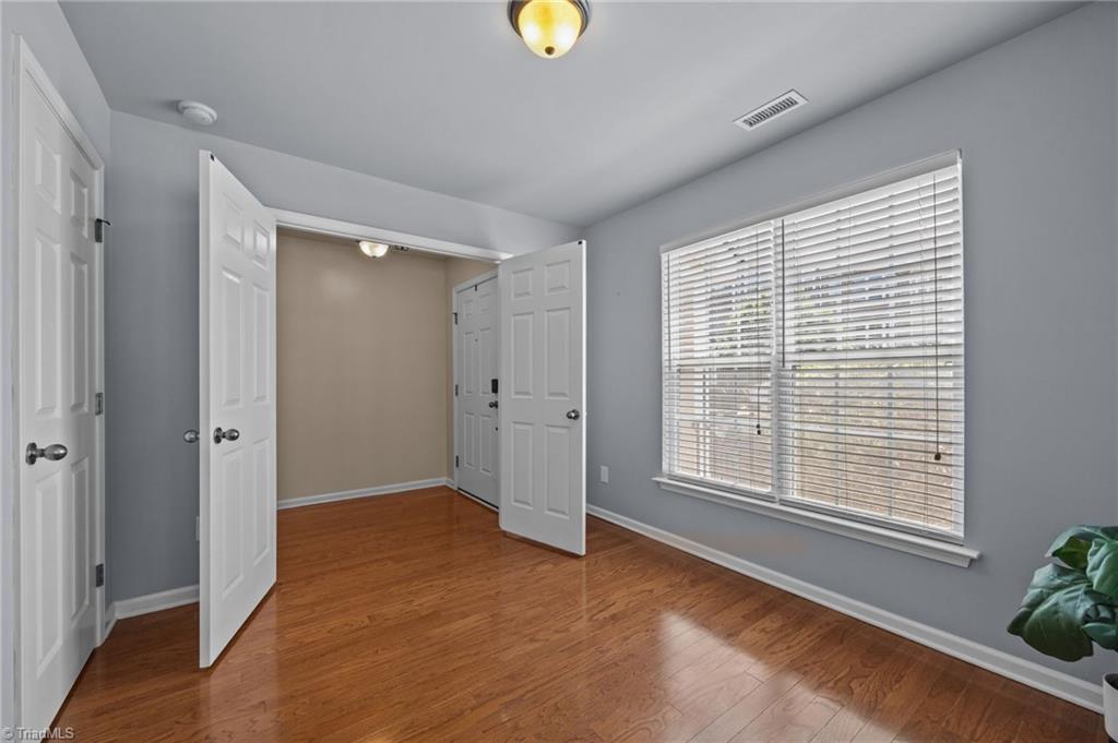 2001 Summerhouse Road Cary, NC 27519 - Photo 16 of 44 Gallery Image 16