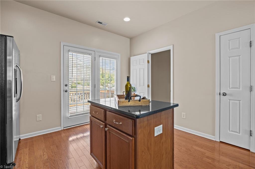 2001 Summerhouse Road Cary, NC 27519 - Photo 25 of 44 Gallery Image 25