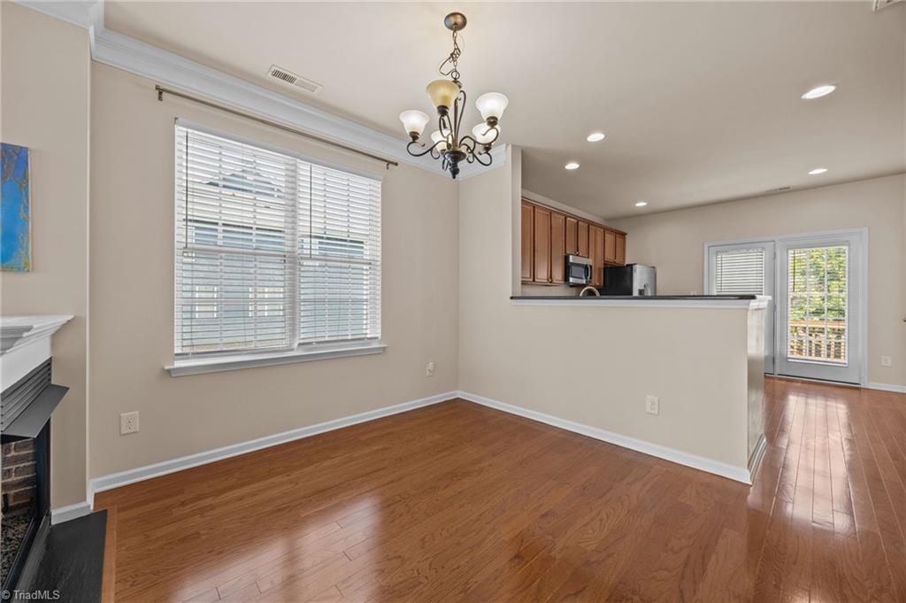 2001 Summerhouse Road Cary, NC 27519 - Photo 32 of 44 Gallery Image 32