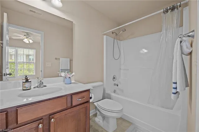 $350,000 | 2001 Summerhouse Road, Cary, NC 27519