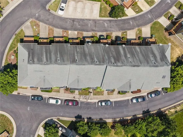 $350,000 | 2001 Summerhouse Road, Cary, NC 27519