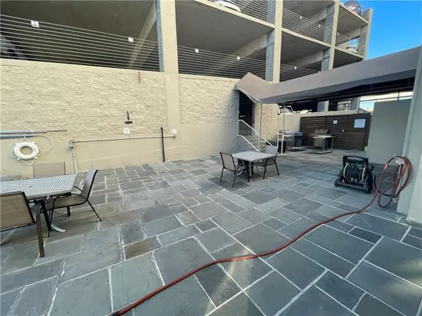 $1,800 | 1205 St Charles Avenue, Unit 814, New Orleans, LA 70130