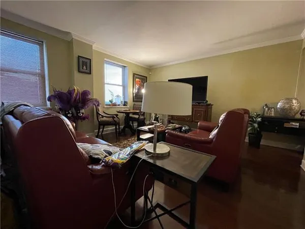 $1,800 | 1205 St Charles Avenue, Unit 814, New Orleans, LA 70130