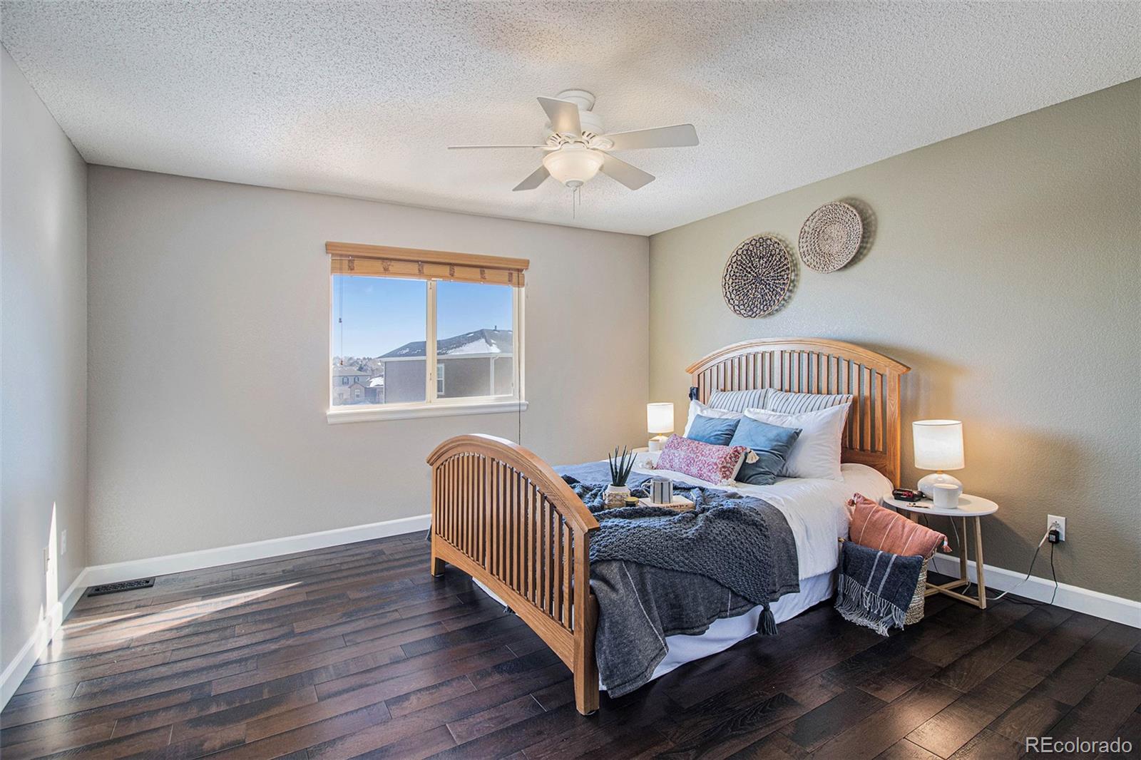 3864 South Rome Way Aurora, CO 80018 - Photo 16 of 32 Gallery Image 16