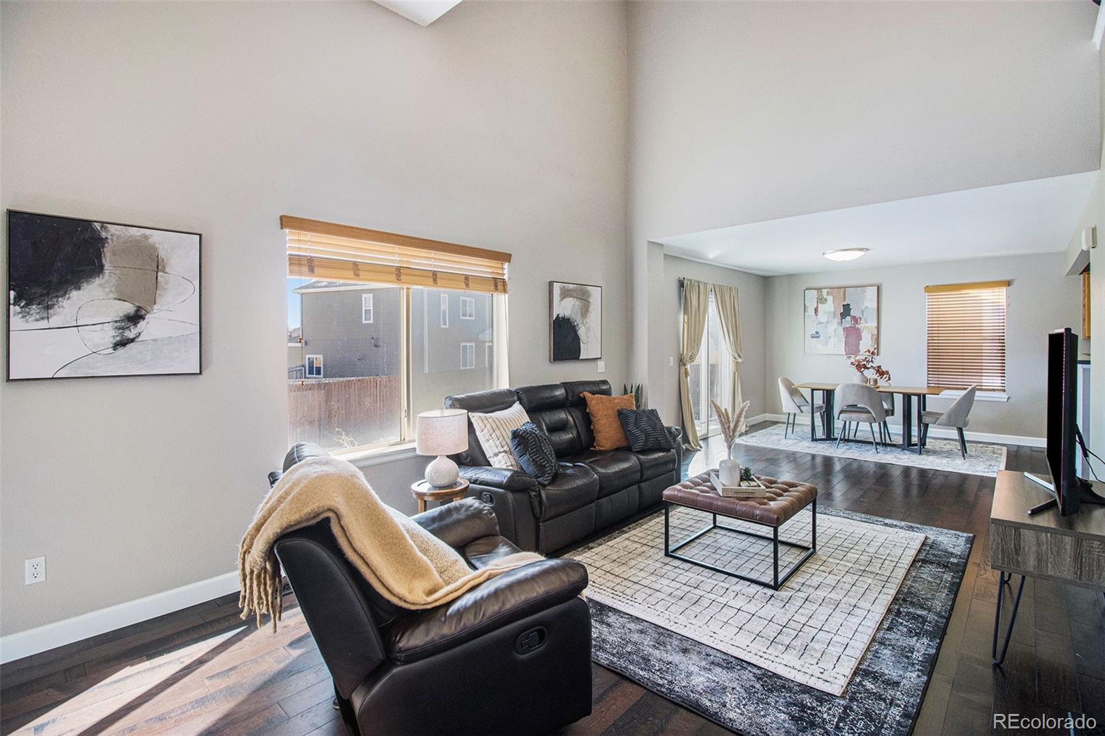 3864 South Rome Way Aurora, CO 80018 - Photo 2 of 32 Gallery Image 2