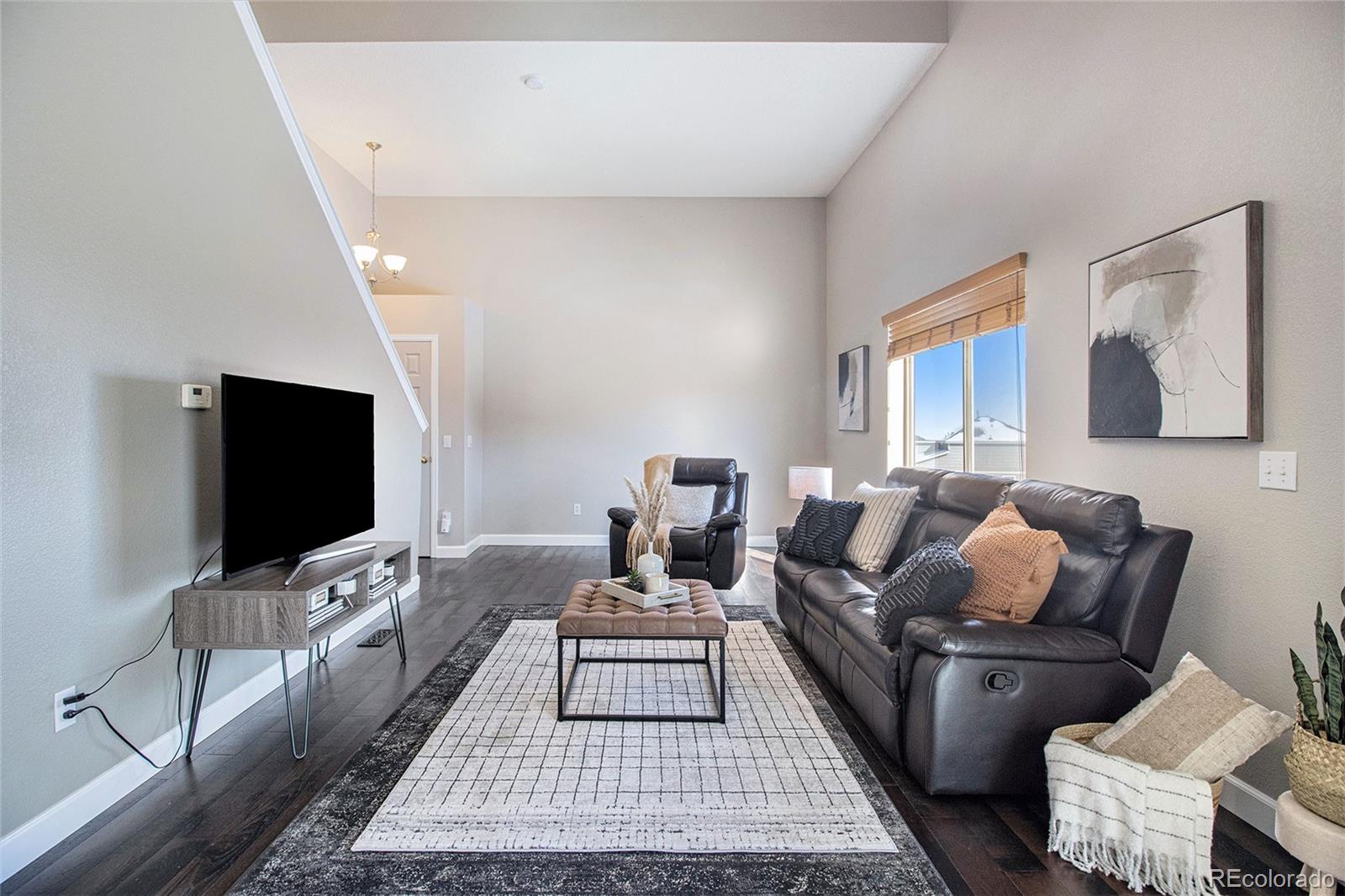 3864 South Rome Way Aurora, CO 80018 - Photo 5 of 32 Gallery Image 5