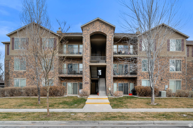 476 West 200 N Street, Unit 206 Springville, UT 84663 - Photo 1 of 24 View of apartment building / complex